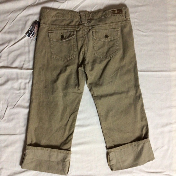 Roxy Khaki Tan Corduroy Cropped Cuffed Capri 9 - Picture 5 of 6